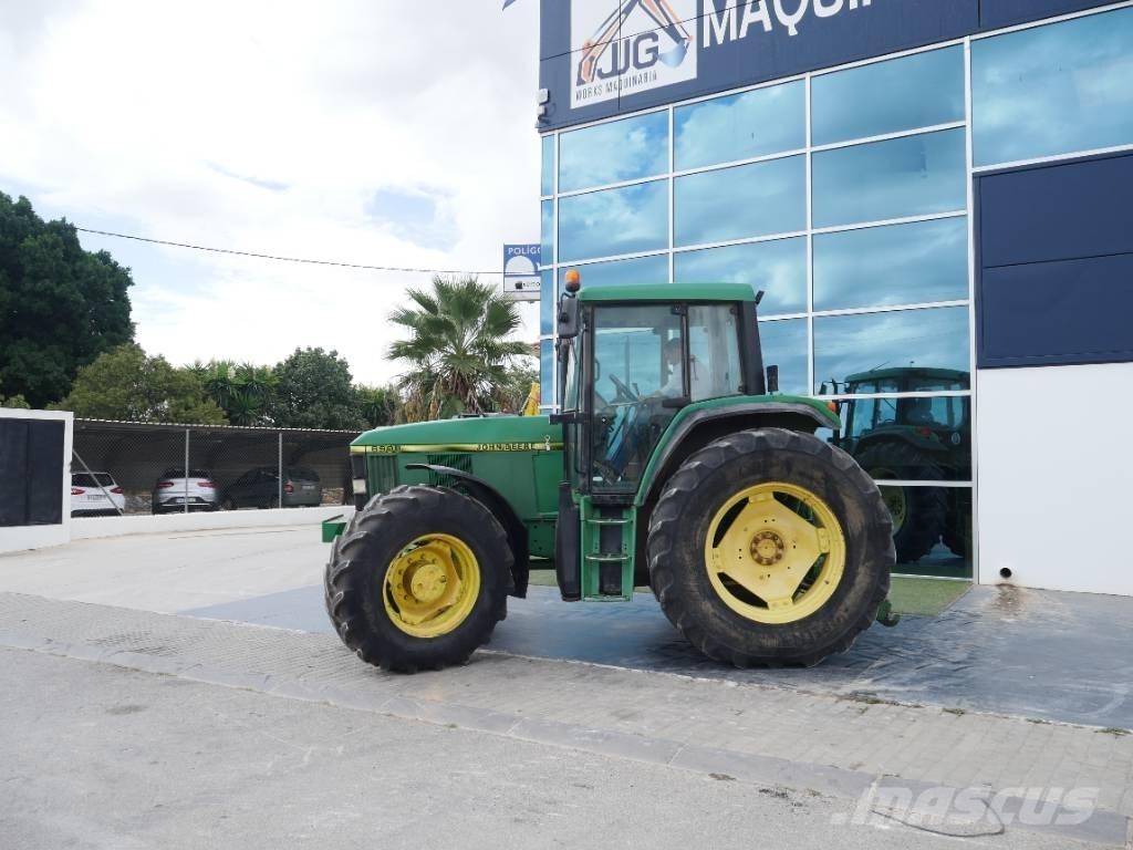 John Deere 6900 Traktory