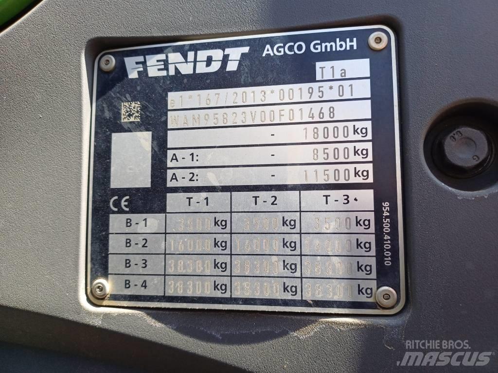 Fendt 933 Vario Traktory