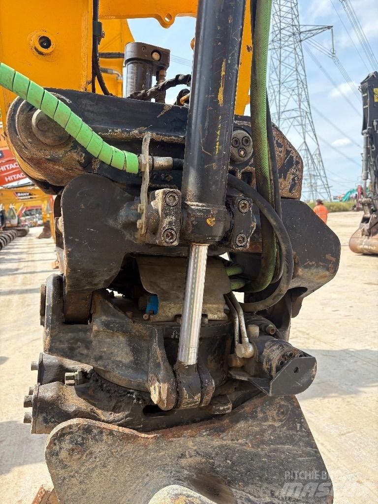 JCB 140X Steelwrist Pásová rýpadla