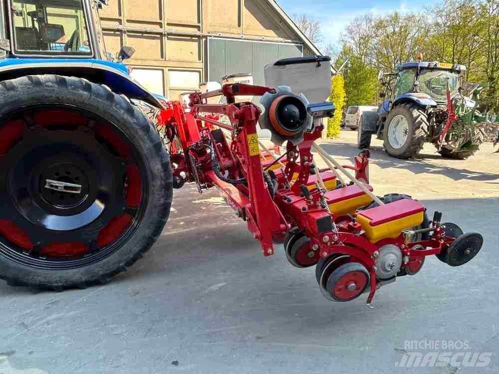 Grimme MATRIX Přesné secí stroje