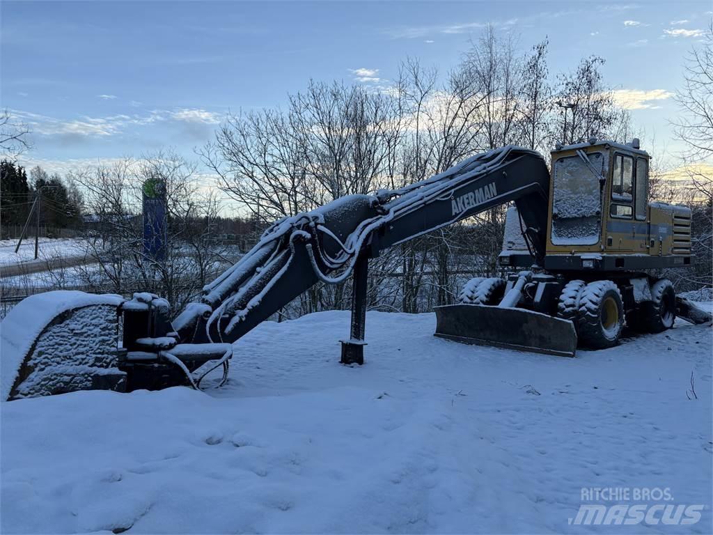 Åkerman EW200/2500 Kolová rýpadla