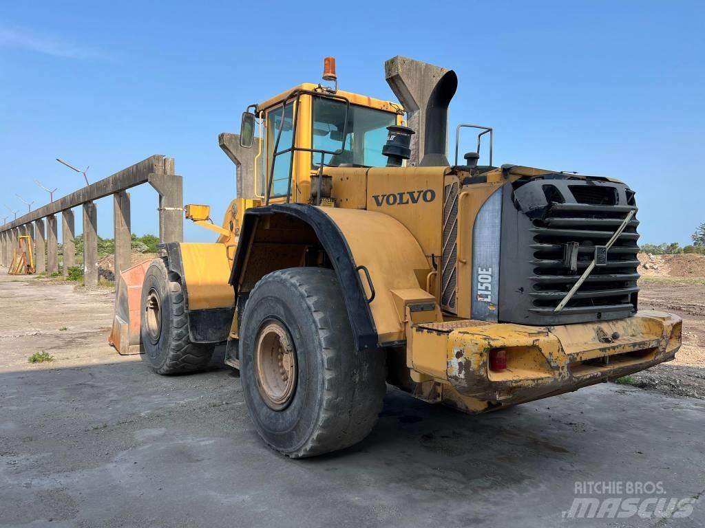 Volvo L 150 E Kolové nakladače