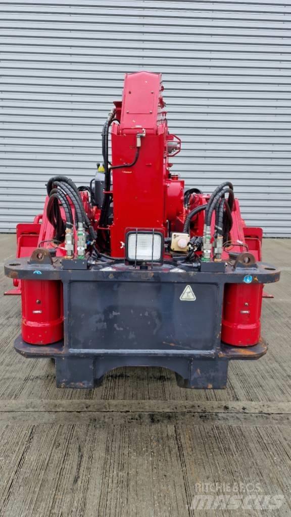 Unic URW-506 CDMER Minijeřáby