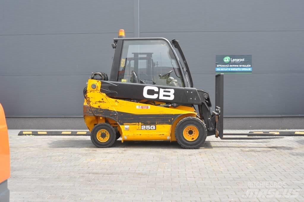 JCB TLT 25 G LPG vozíky
