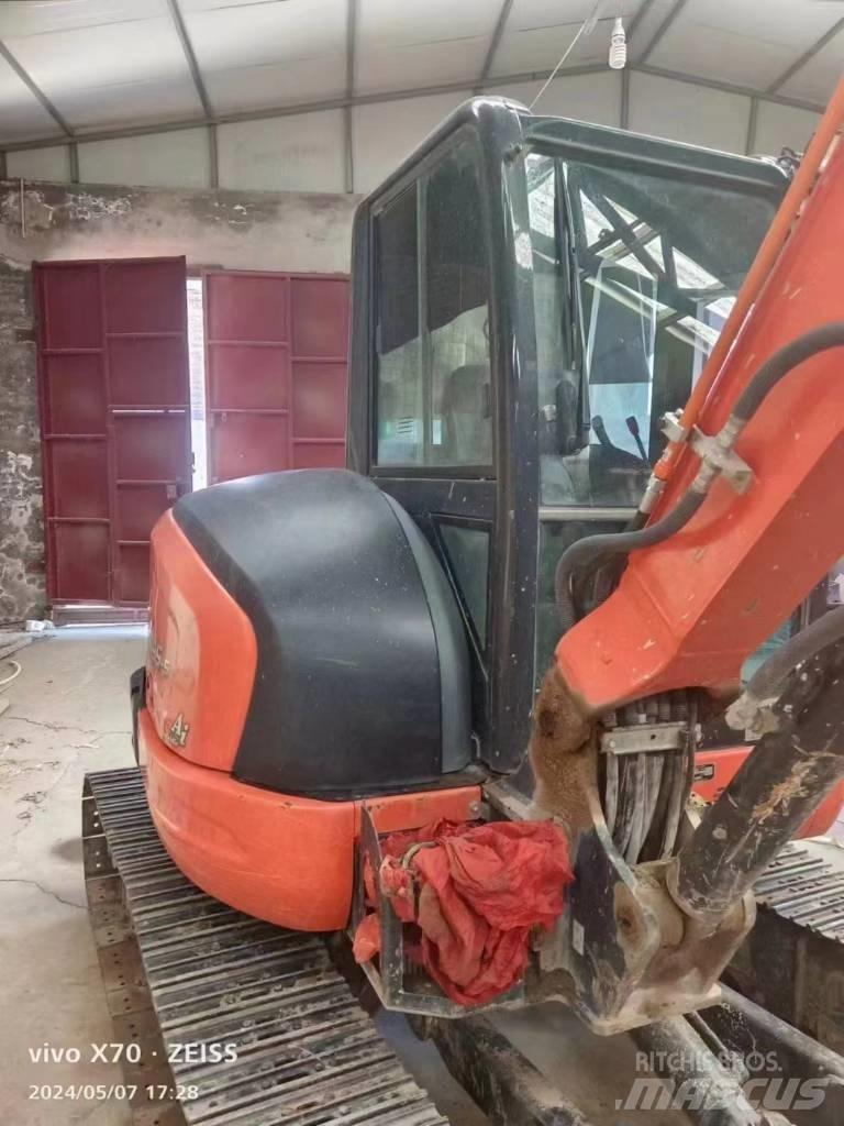 Kubota KX 155-5 Pásová rýpadla