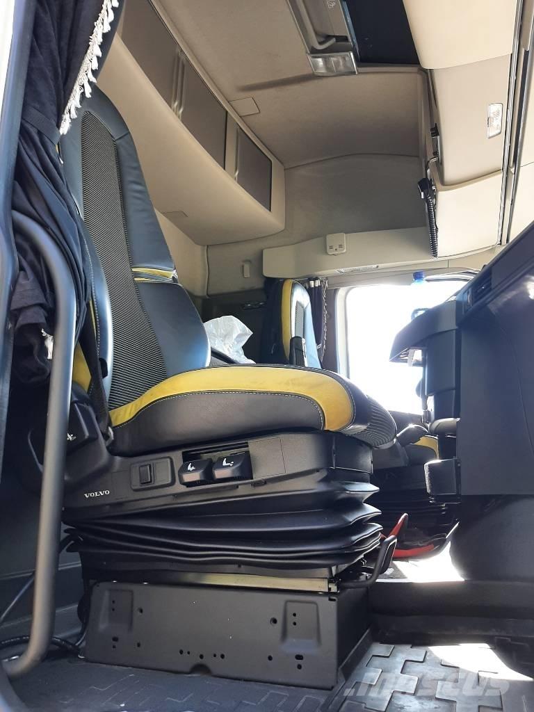 Volvo FH 16 Vozy na přepravu kmenů