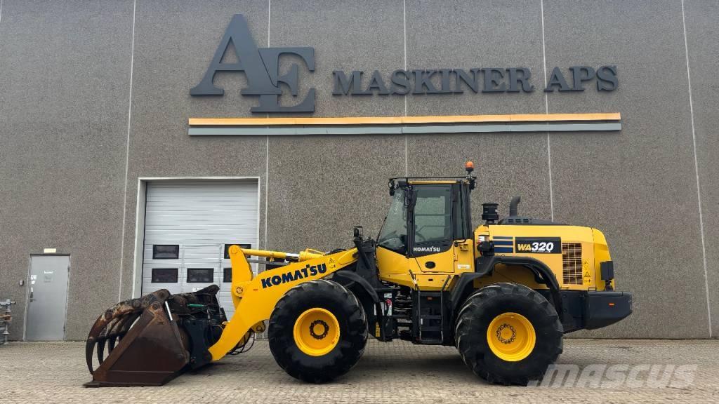 Komatsu WA 320-8 Kolové nakladače