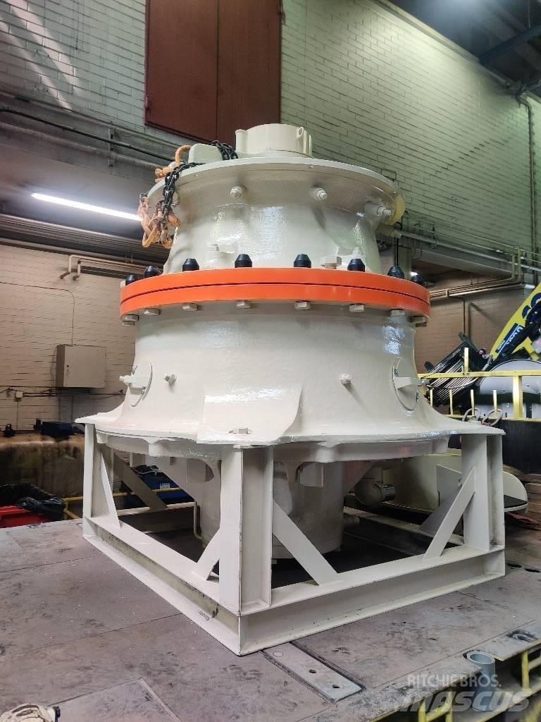 Metso GP220 Drtící zařízení