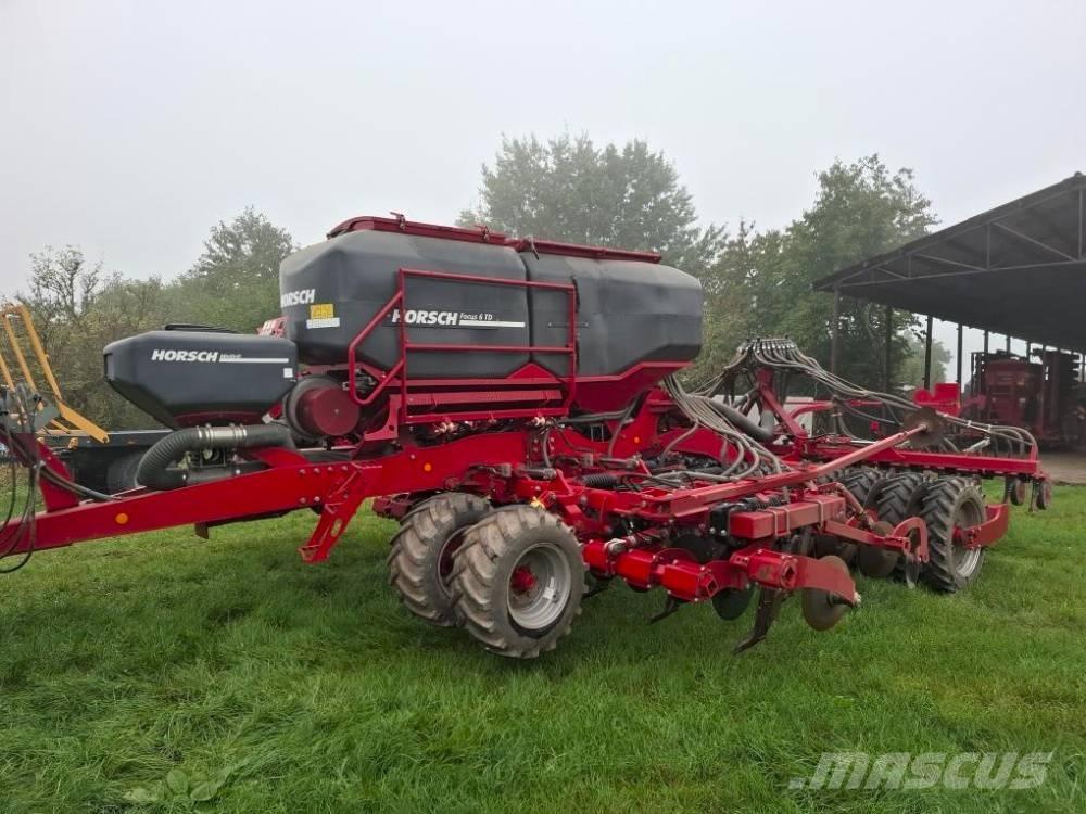 Horsch Focus 6.35 TD Kombinované secí stroje