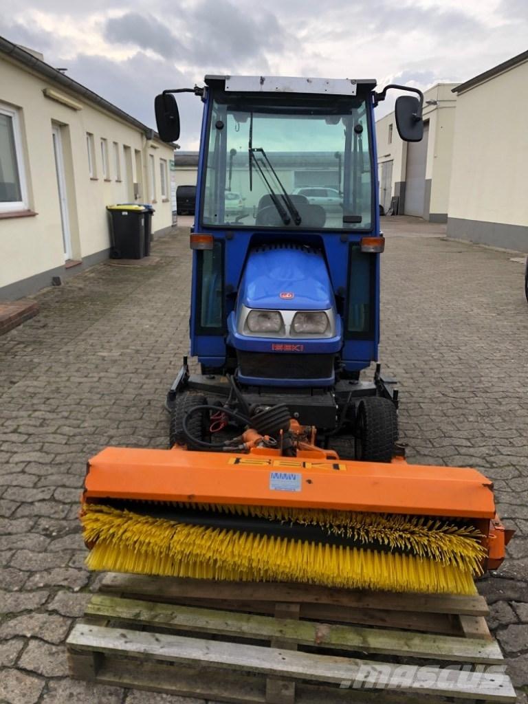 Iseki SXG 19 Kompaktní traktory