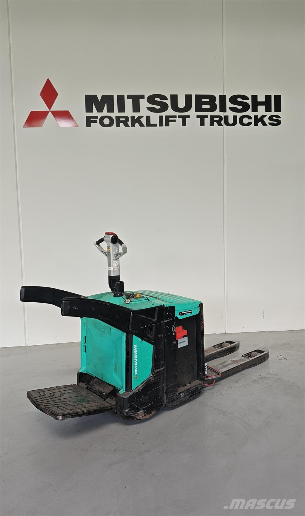 Mitsubishi PBV20N2 Vozíky s plošinou pro náklad