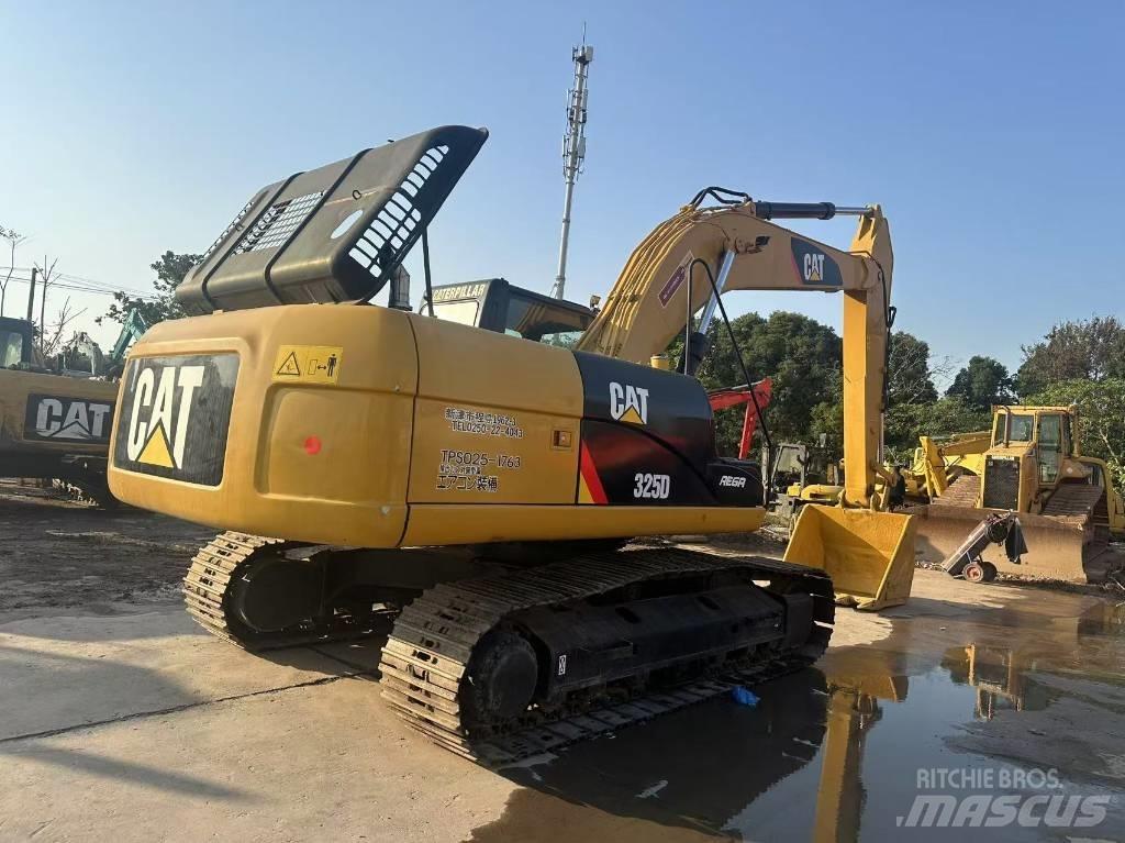 CAT 325 D L Pásová rýpadla