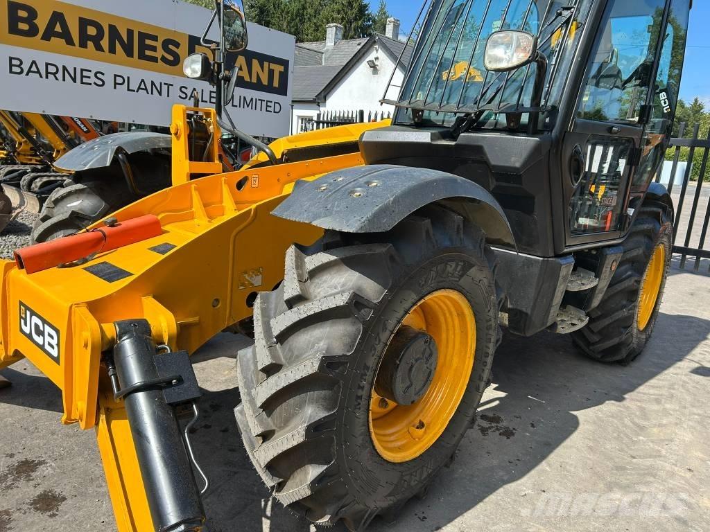 JCB 540-140 Teleskopické manipulátory