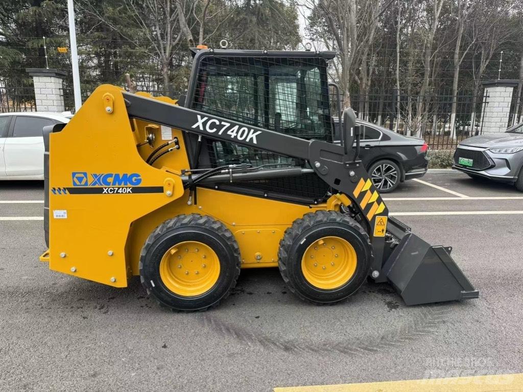 XCMG XC740K Smykem řízené nakladače