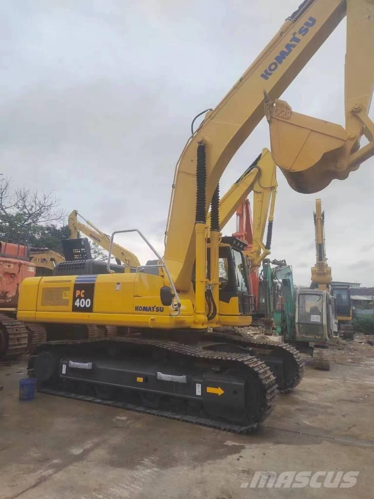 Komatsu PC 400-7 Pásová rýpadla