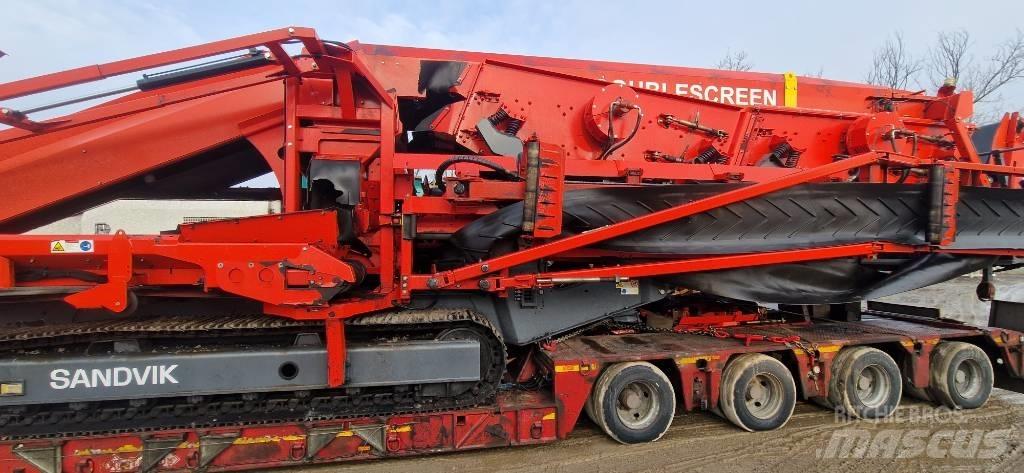 Sandvik QA 451 Třídiče
