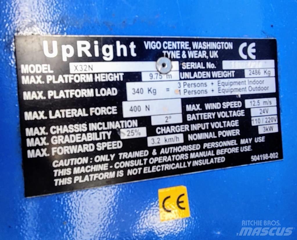 UpRight X32N Nůžková zvedací plošina