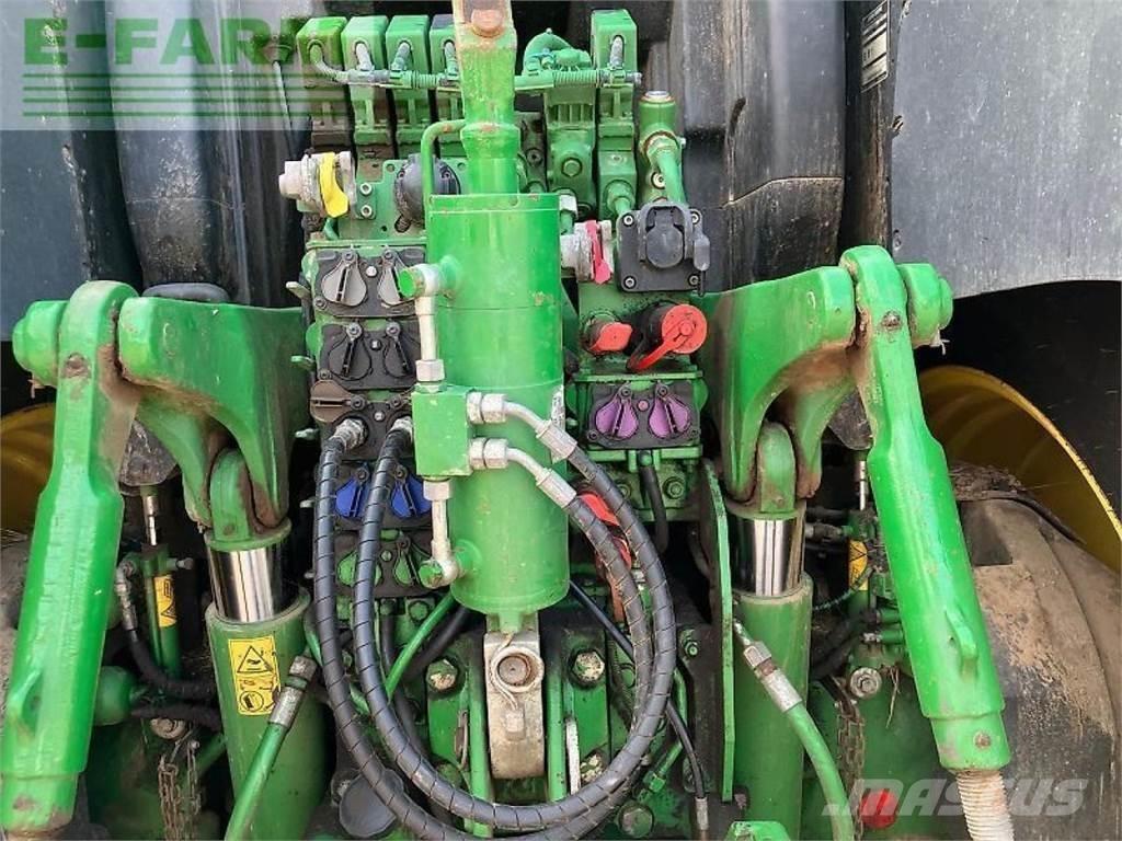 John Deere 6250 r Traktory