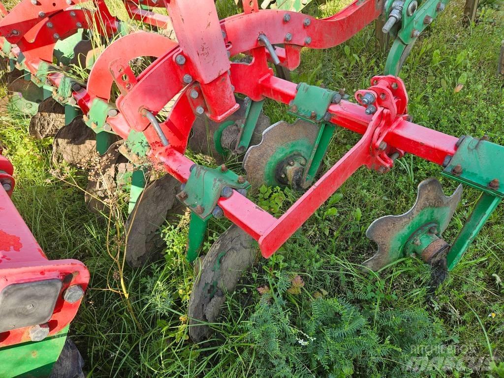 Unia Cross L 300 Hloubkové kypřiče