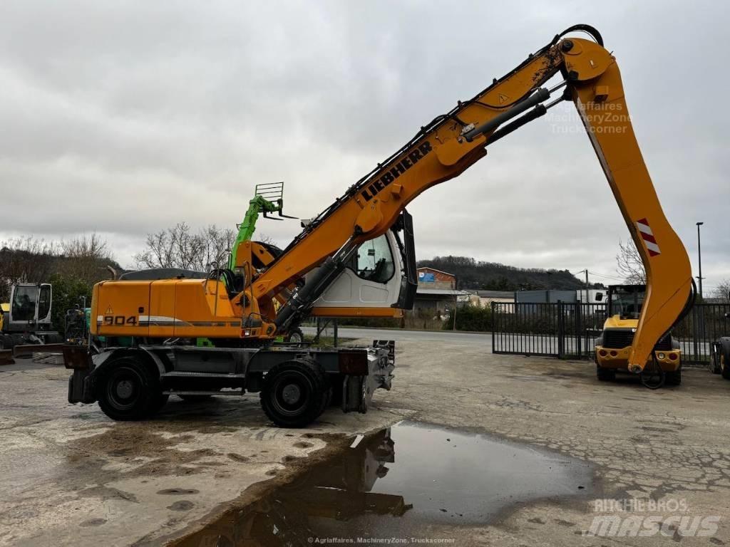 Liebherr A 904 C Kolová rýpadla