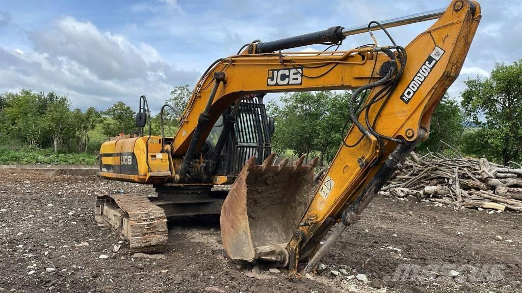 JCB JS 260 XD Radiátory
