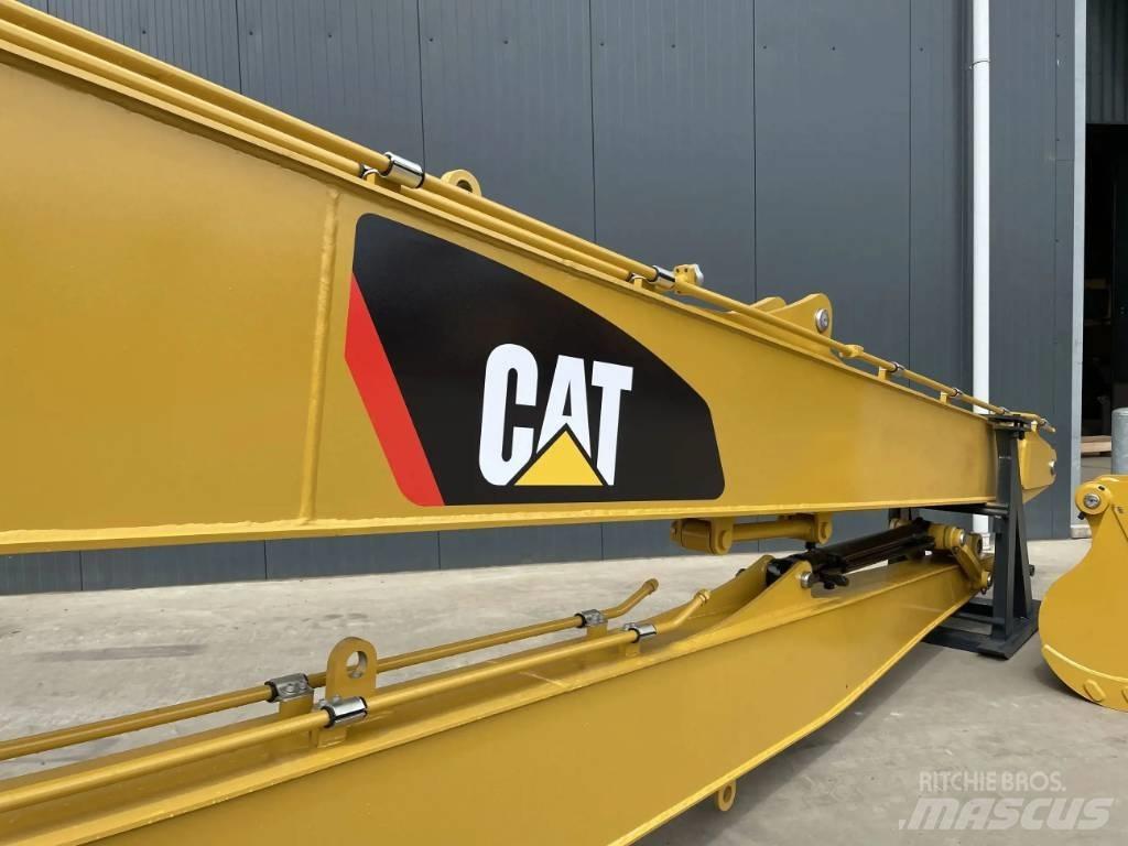 CAT 323E 18m Set Hloubkové lopaty