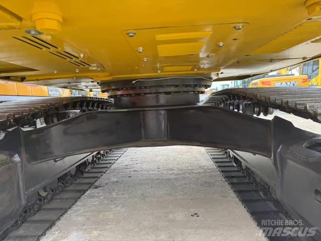 Komatsu 160-7 Pásová rýpadla