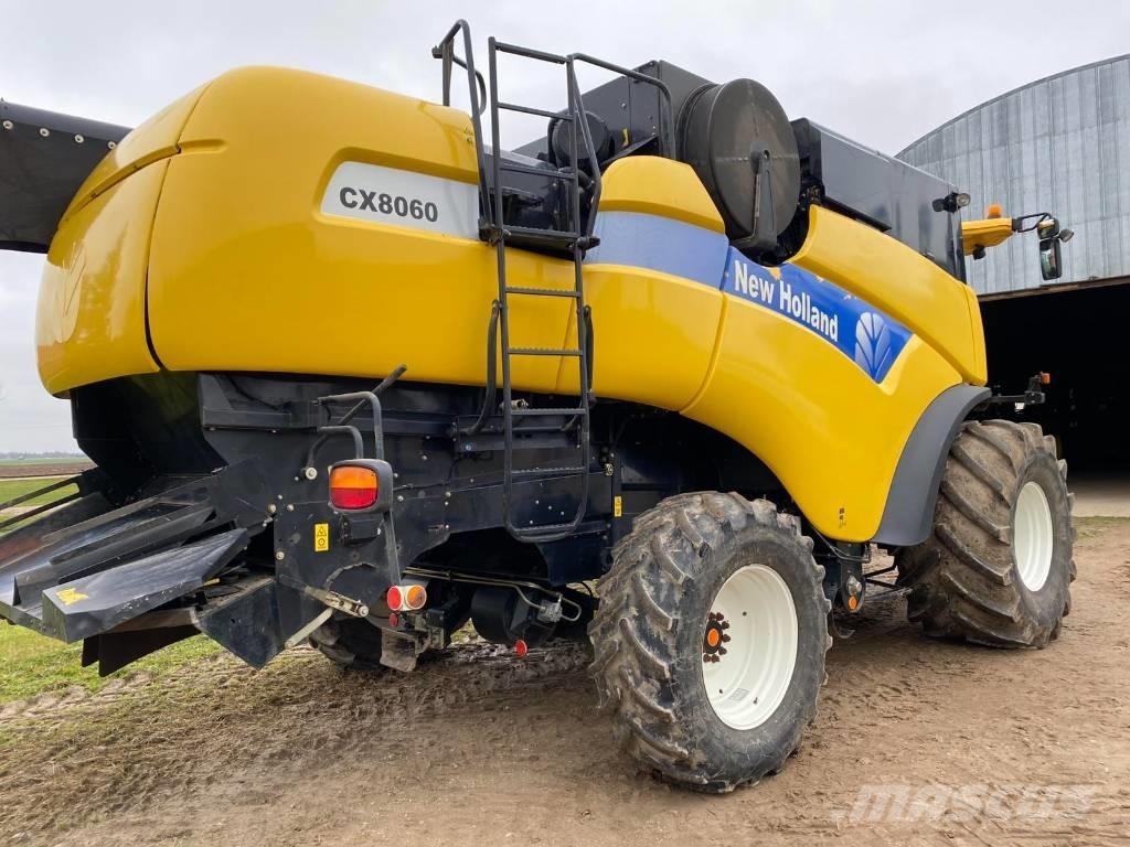 New Holland CX 8060 Sklízecí mlátičky