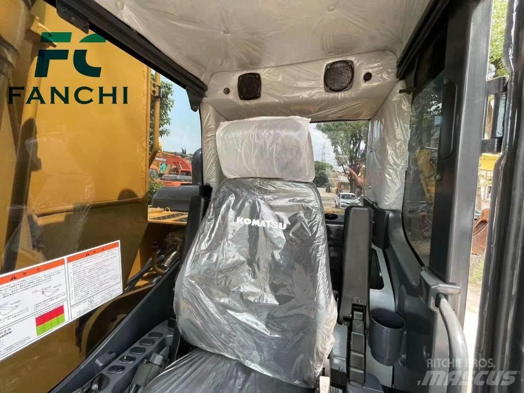 Komatsu PC 200-6 Midi rýpadla 7t - 12t