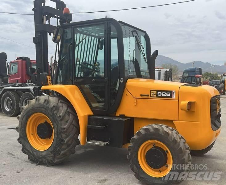JCB 926 Terénní vysokozdvižné vozíky