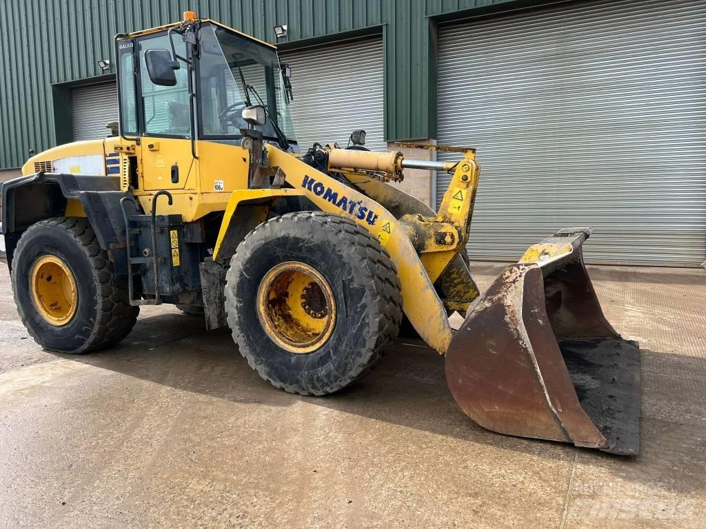 Komatsu WA 250-5H Kolové nakladače
