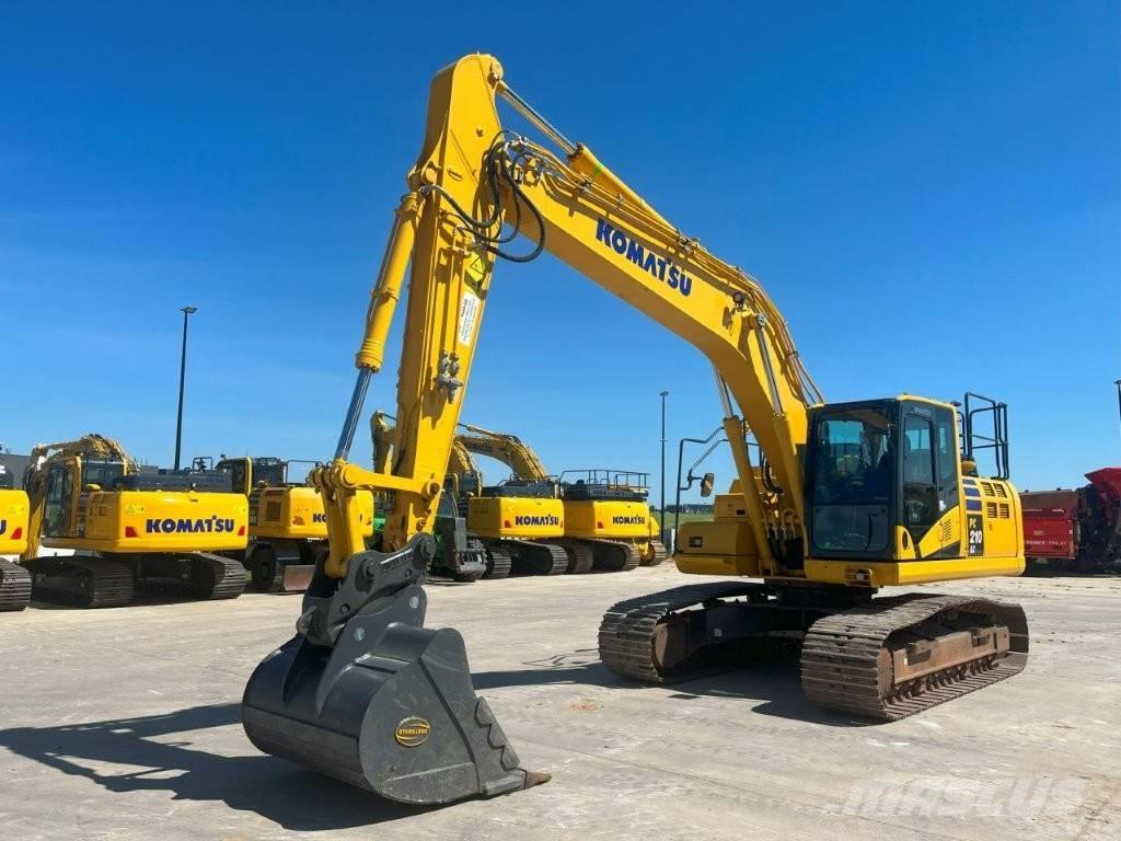 Komatsu PC 210 LC-11 Pásová rýpadla