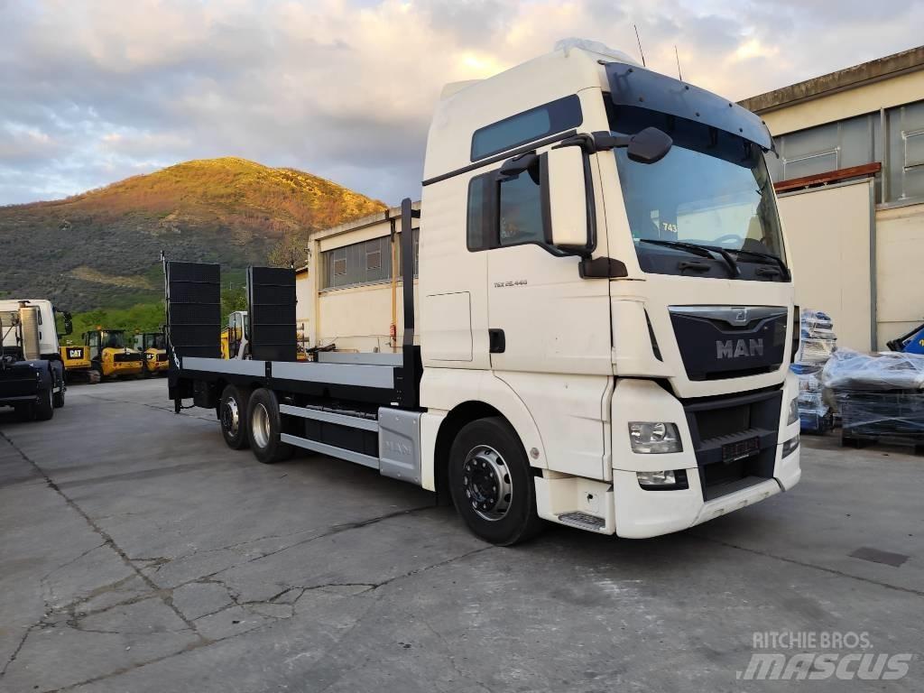 MAN TGX 26.440 Valník s navijákem