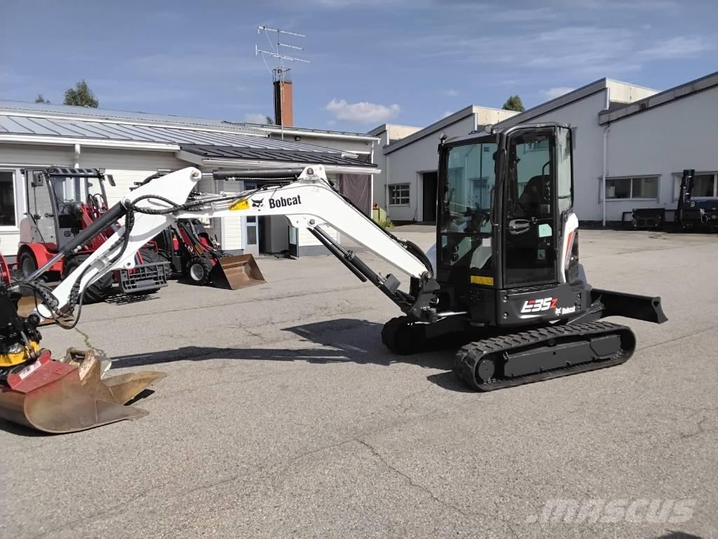 Bobcat E 35z Mini rýpadla < 7t