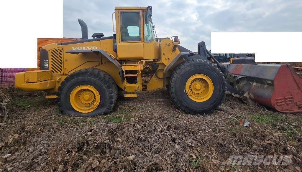 Volvo BM L 120 E Kolové nakladače