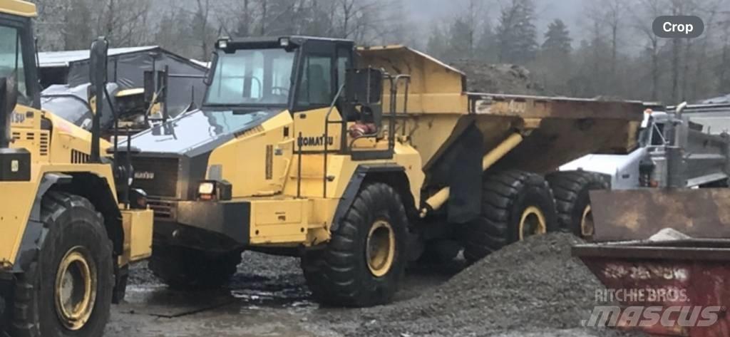 Komatsu HM 400-2 Kloubové dempry
