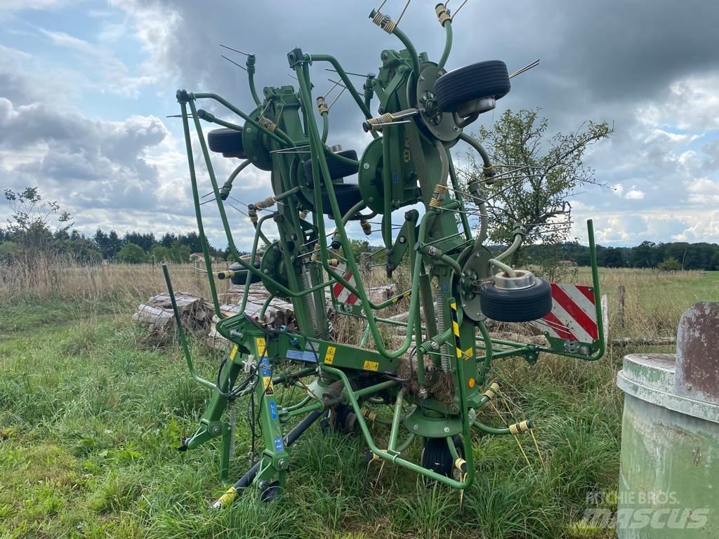 Krone KW 8.82/8 Obraceče a shrabovače sena