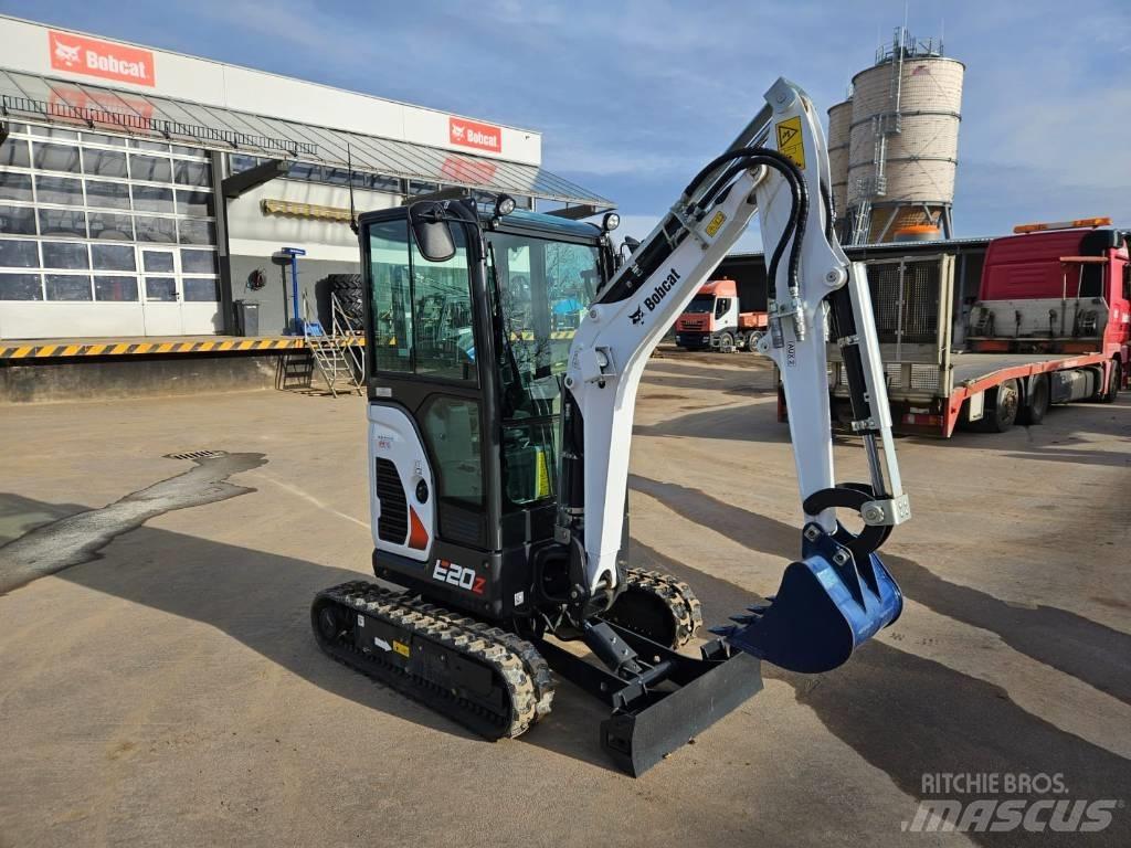 Bobcat E20z Mini rýpadla < 7t