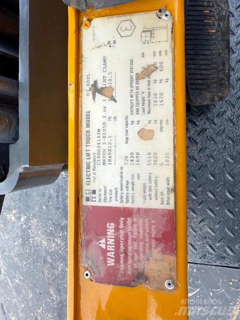 Hyster E3.00XL Akumulátorové vozíky