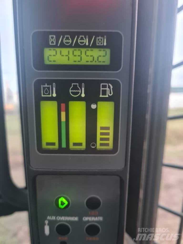 CASE SR 250 Smykem řízené nakladače