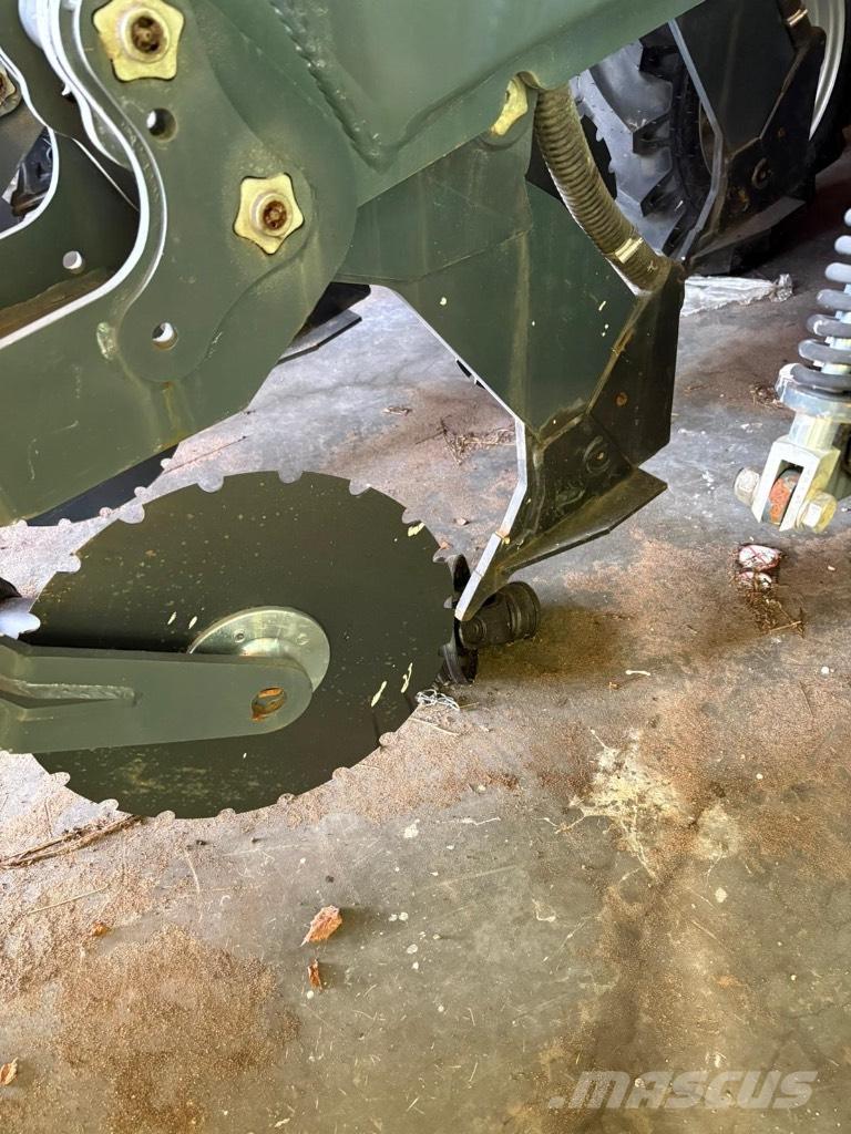  Mzuri  Pro Till 3t Mechanické secí stroje