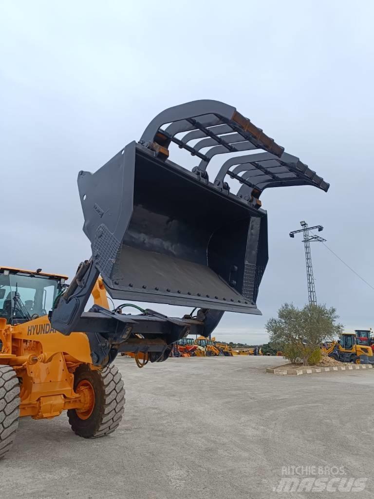 Hyundai HL 955 XT Kolové nakladače