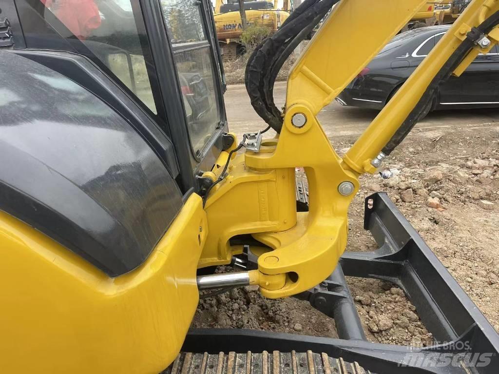 Komatsu PC 40MR Mini rýpadla < 7t