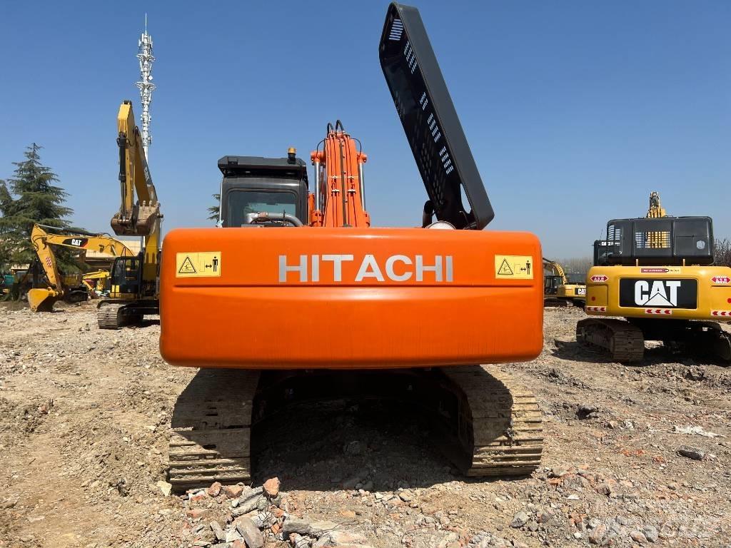 Hitachi ZX 240 Pásová rýpadla