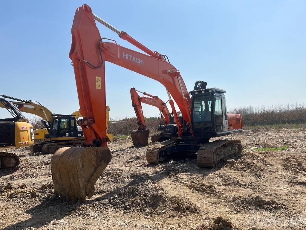 Hitachi ZX 240 Pásová rýpadla