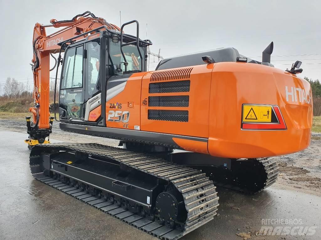 Hitachi ZX250LC-7 Pásová rýpadla