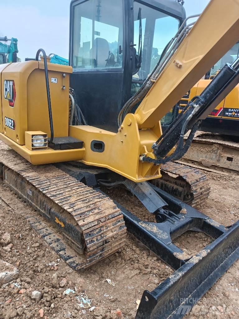 CAT 306E2 Mini rýpadla < 7t