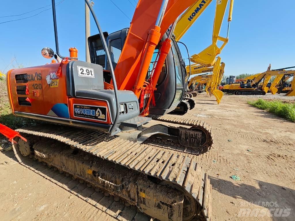 Hitachi ZX 120 Pásová rýpadla
