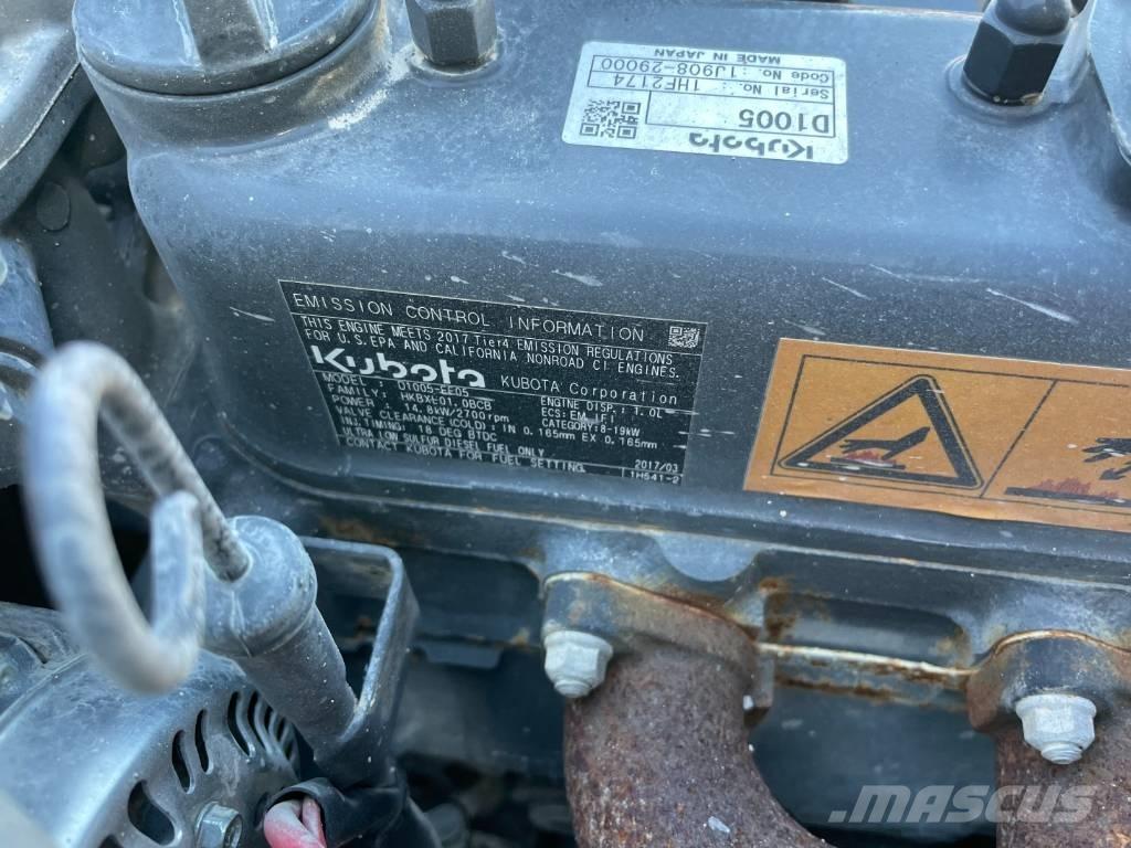 Hamm HD 10C VV Tandemové válce