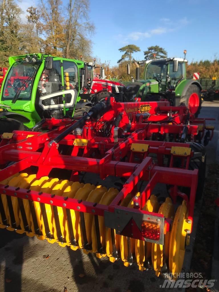 Väderstad TD300 Kultivátory